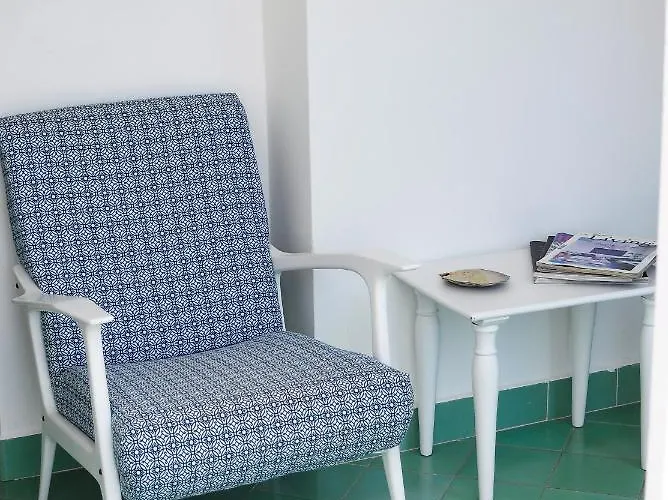 Calypso Oda ve Kahvaltı