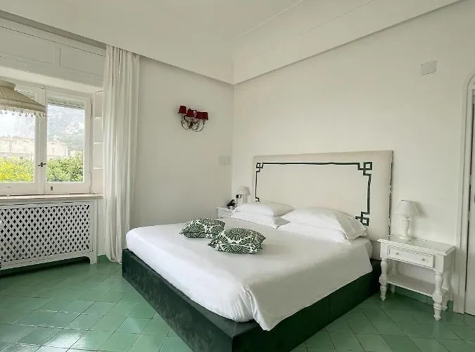 Oda ve Kahvaltı Calypso