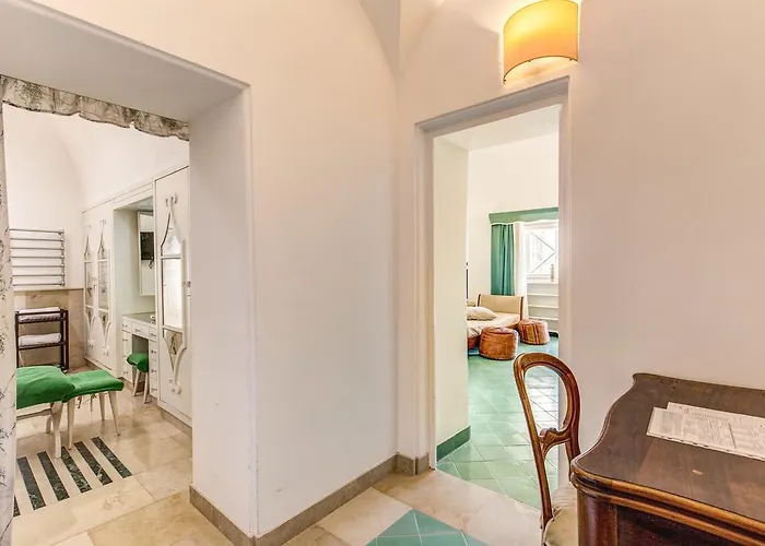 Oda ve Kahvaltı Calypso Capri