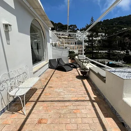 Calypso Nocleg ze śniadaniem Capri